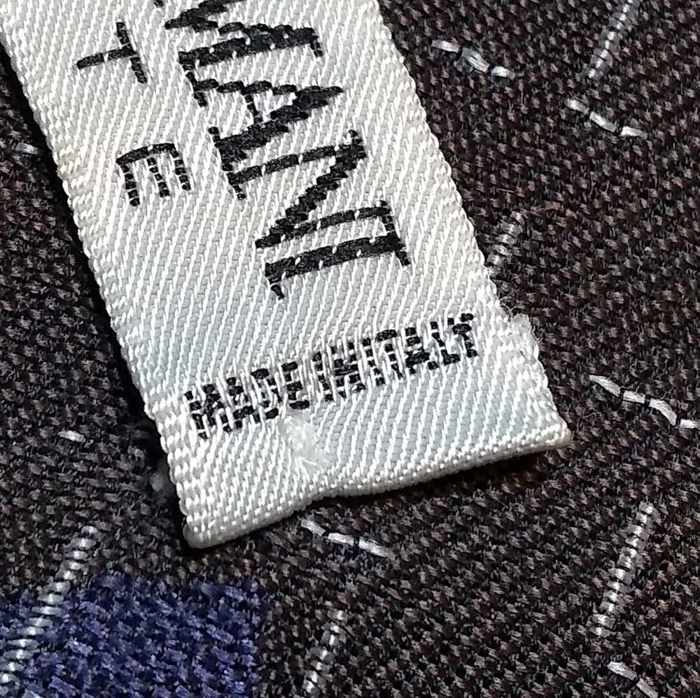 Giorgio Armani Tie, 100% Silk, Black, Blue Diamonds & Grey Flecks, Made … - Picture 6 of 10